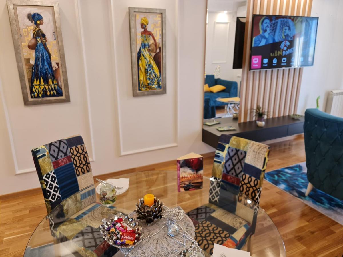 Grand Lux Apartman ชาชาค ภายนอก รูปภาพ