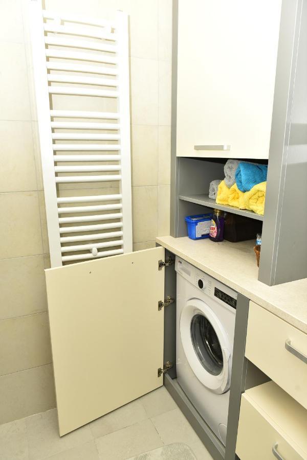 Grand Lux Apartman ชาชาค ภายนอก รูปภาพ