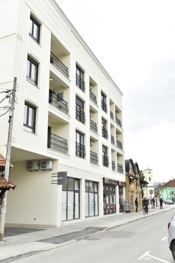 Grand Lux Apartman ชาชาค ภายนอก รูปภาพ